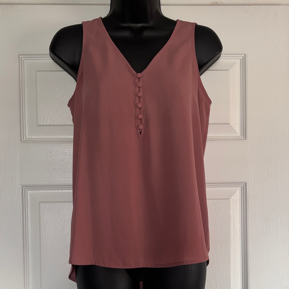 Apt 9 petite sleeveless top